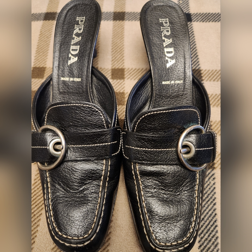 Prada Black Leather Buckle Kitten Mule Heels. Sz 38. Pre-loved.